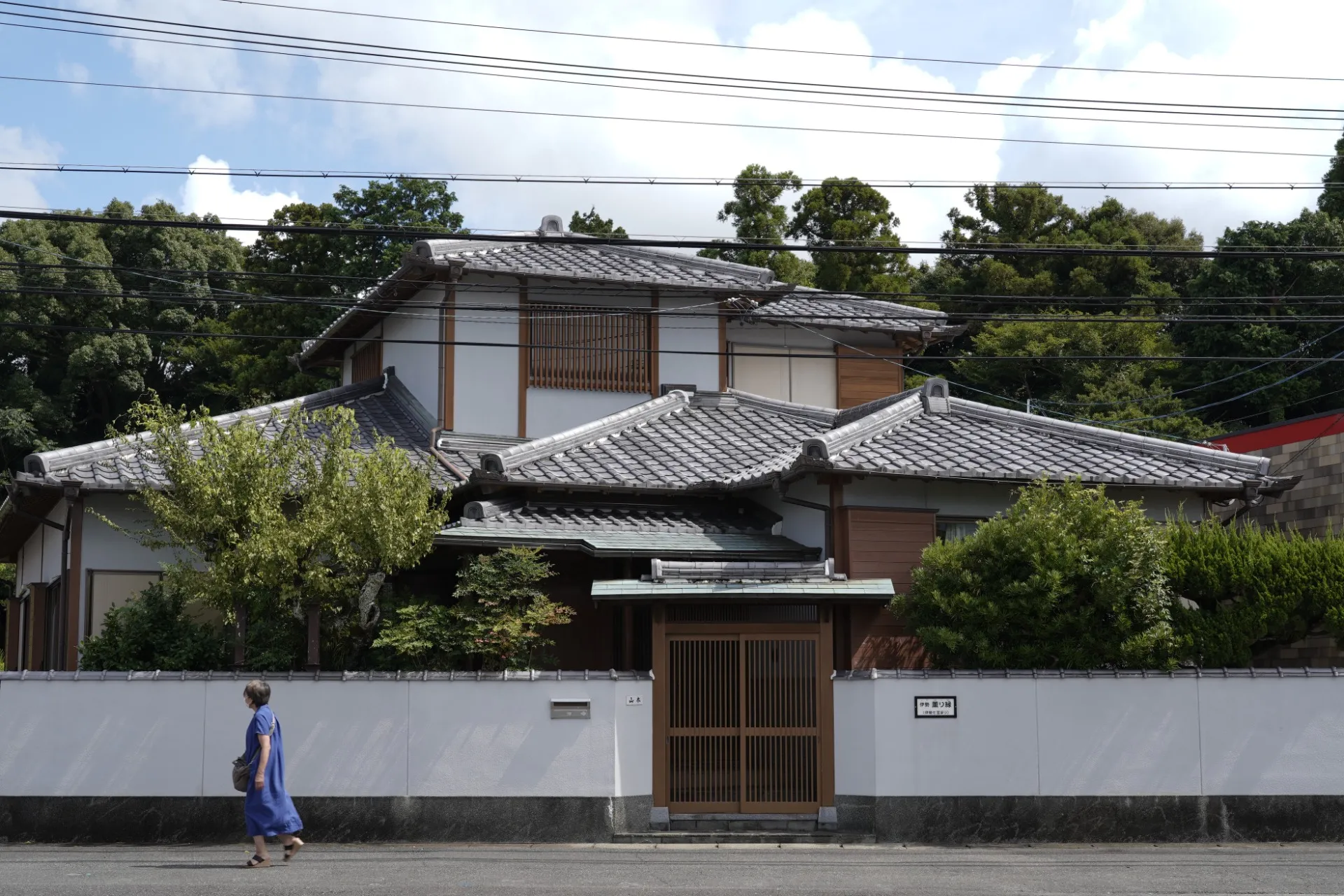伊勢薫り縁